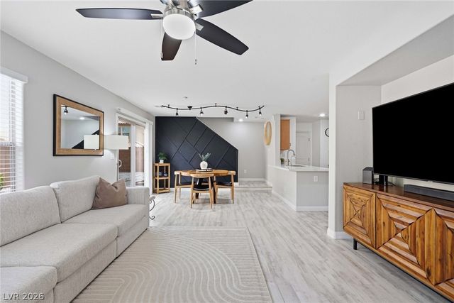 10718 Myrtle Grove Avenue, Las Vegas, NV 89166