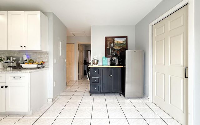 20520 SW 124th Pl, Miami, FL 33177