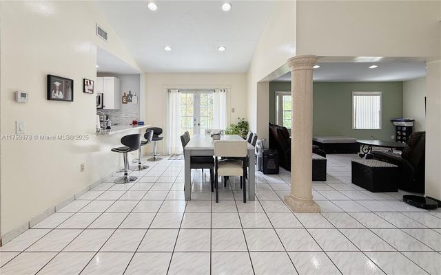 20520 SW 124th Pl, Miami, FL 33177