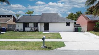 20520 SW 124th Pl, Miami, FL 33177