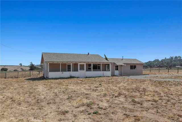 117 W El Campo, Arroyo Grande, CA 93420