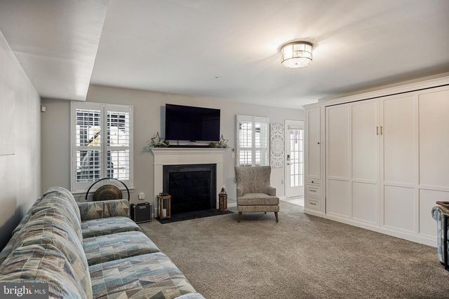 14 EDDY WAY, Marlton, NJ 08053