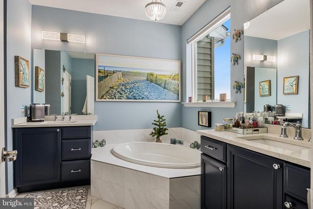 14 EDDY WAY, Marlton, NJ 08053