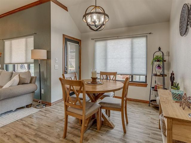 609 N Ponderosa Way, Mustang, OK 73064