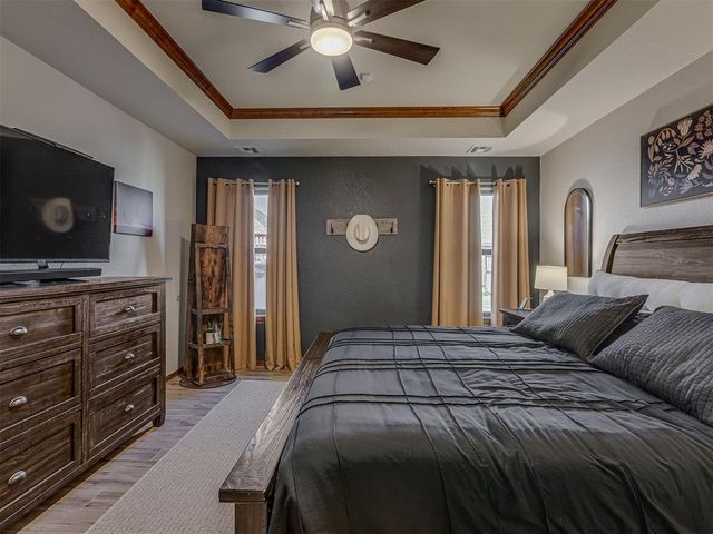 609 N Ponderosa Way, Mustang, OK 73064