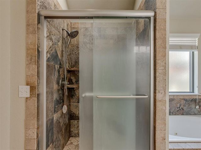 609 N Ponderosa Way, Mustang, OK 73064