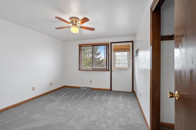860 FRIBOURG STREET, De Pere, WI 54115