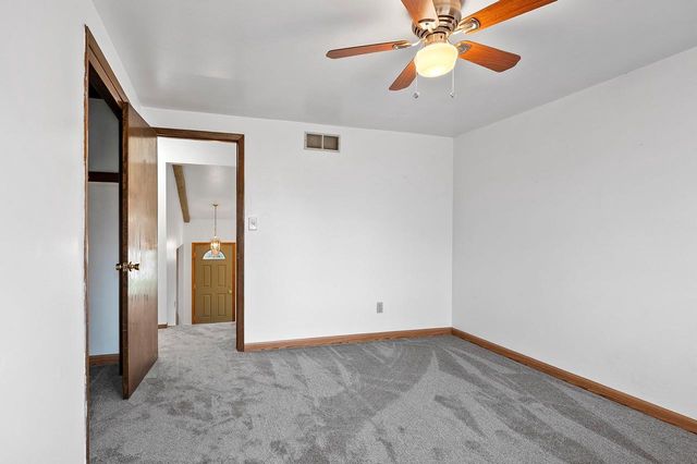 860 FRIBOURG STREET, De Pere, WI 54115
