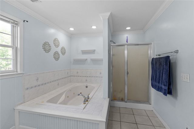 38 Steeple Lane, Lincoln, RI 02865