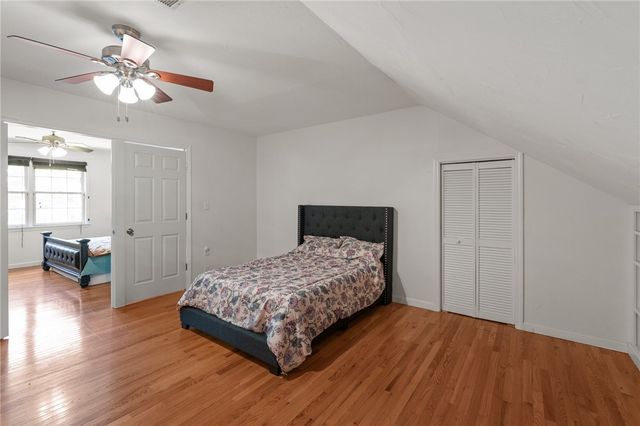 38 Steeple Lane, Lincoln, RI 02865