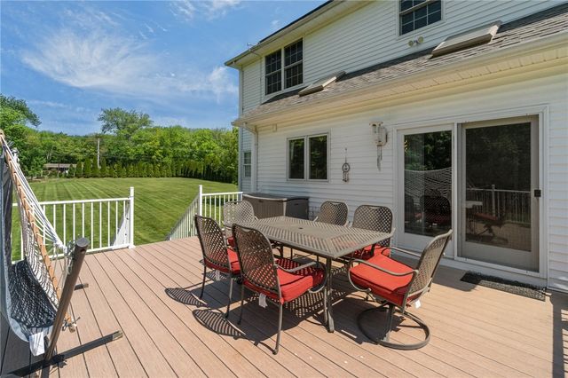 38 Steeple Lane, Lincoln, RI 02865