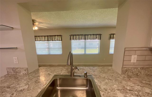9849 39TH WAY N, Pinellas Park, FL 33782