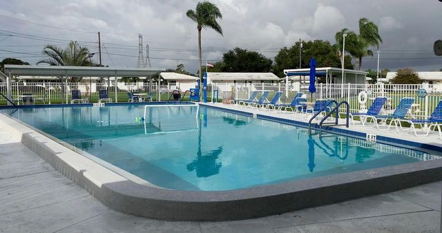 9849 39TH WAY N, Pinellas Park, FL 33782