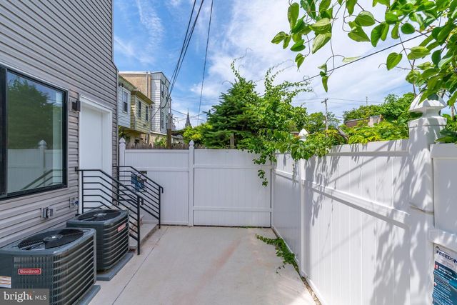 4111 PARRISH ST, Philadelphia, PA 19104