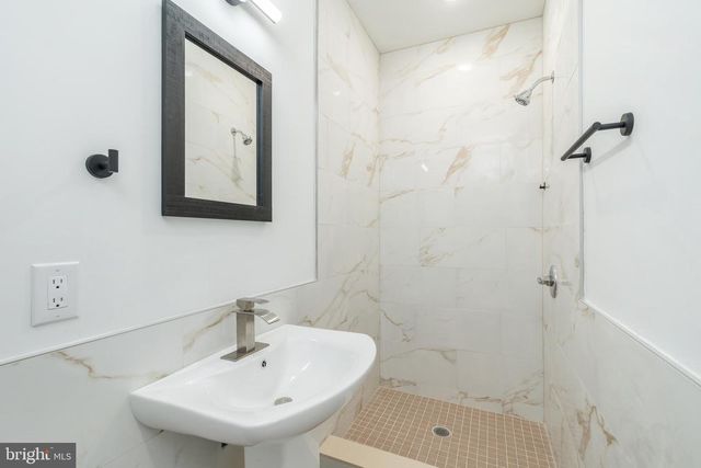 4111 PARRISH ST, Philadelphia, PA 19104