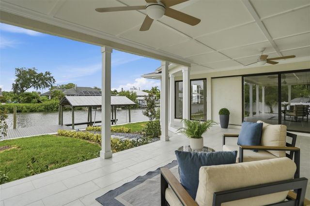 604 KINGSTON COURT, Apollo Beach, FL 33572
