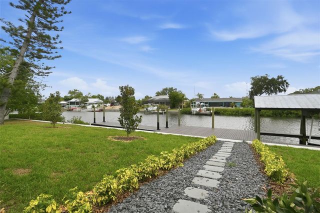604 KINGSTON COURT, Apollo Beach, FL 33572