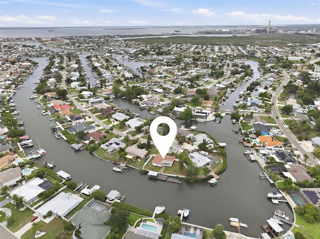 604 KINGSTON COURT, Apollo Beach, FL 33572