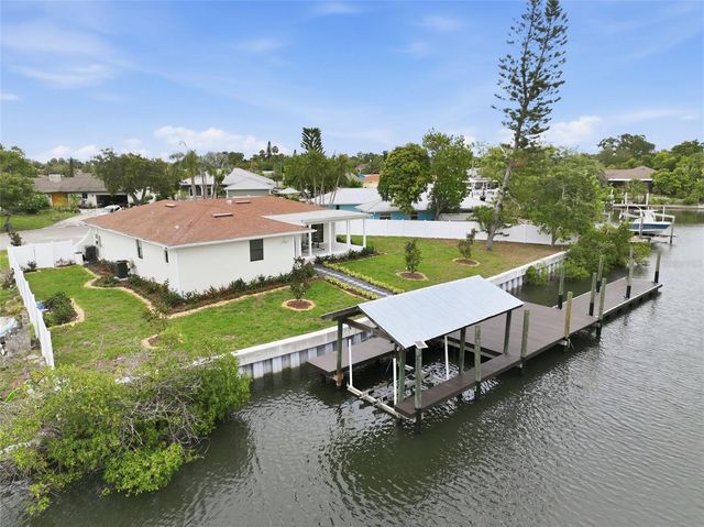 604 KINGSTON COURT, Apollo Beach, FL 33572