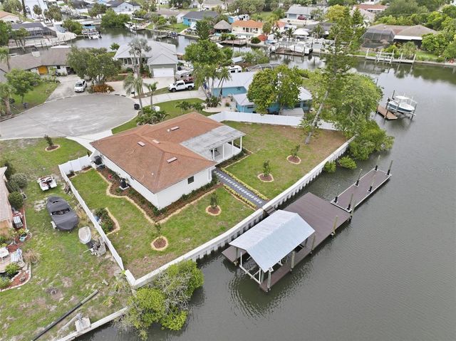 604 KINGSTON COURT, Apollo Beach, FL 33572