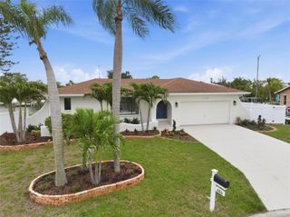 604 KINGSTON COURT, Apollo Beach, FL 33572