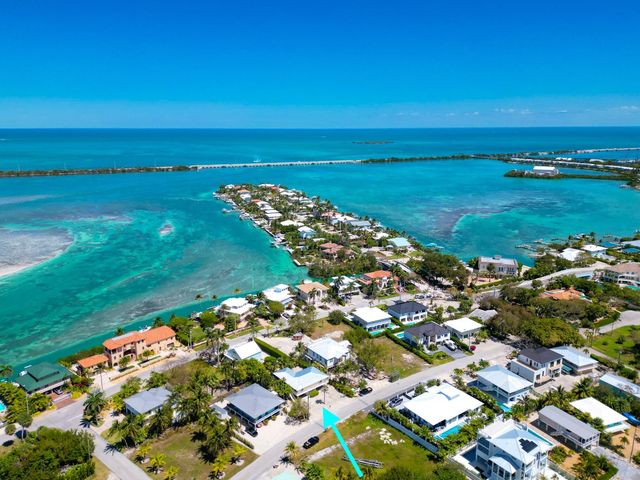219 Schooner Lane, Duck Key, FL 33050