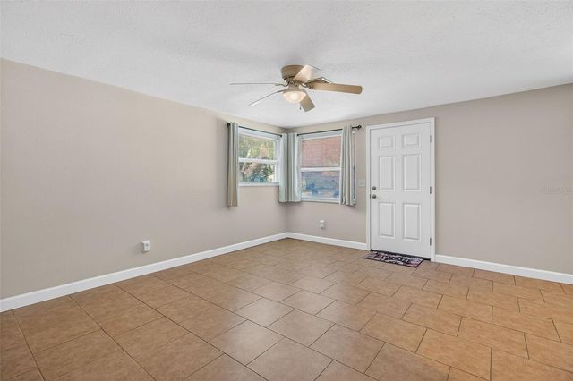 3118 PINE TREE AVENUE, Largo, FL 33771