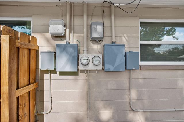 3118 PINE TREE AVENUE, Largo, FL 33771