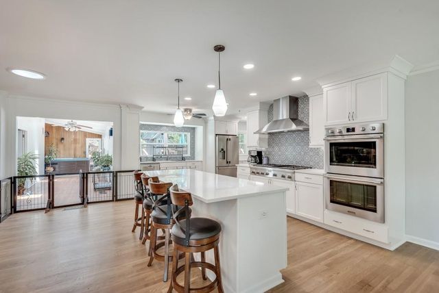 2349 Crestcliff Drive, Tucker, GA 30084