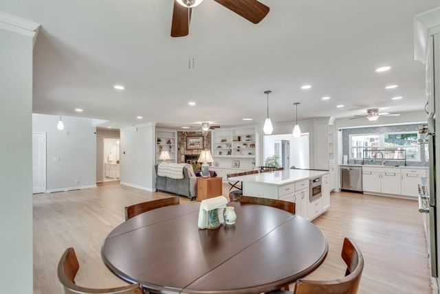 2349 Crestcliff Drive, Tucker, GA 30084