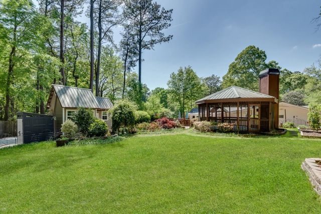 2349 Crestcliff Drive, Tucker, GA 30084