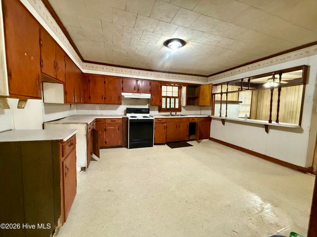 1420 Lum Brown Road, Williamston, NC 27892