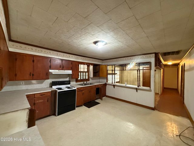 1420 Lum Brown Road, Williamston, NC 27892