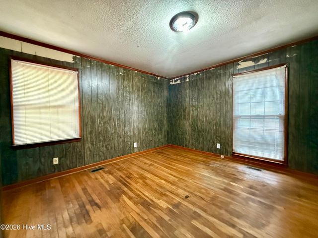 1420 Lum Brown Road, Williamston, NC 27892