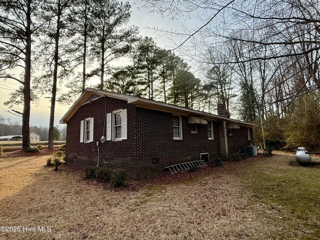 1420 Lum Brown Road, Williamston, NC 27892