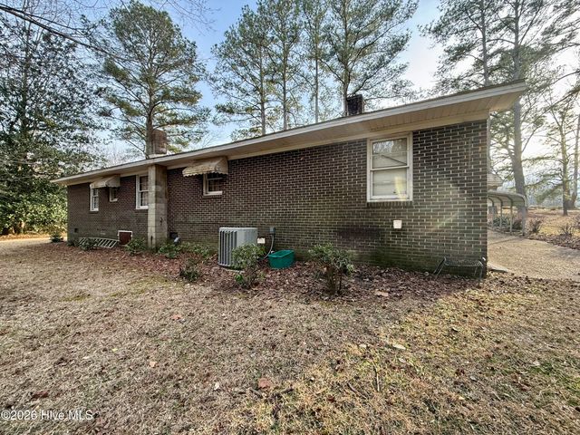 1420 Lum Brown Road, Williamston, NC 27892