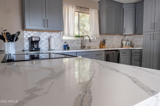 4331 W DAILEY Street, Glendale, AZ 85306
