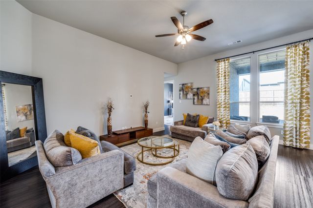 1417 Percheron Road, Aubrey, TX 76227