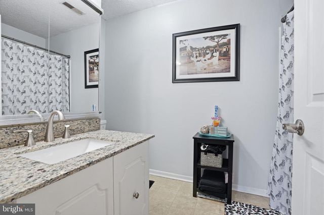 302 DOWNING CT, Westampton, NJ 08060