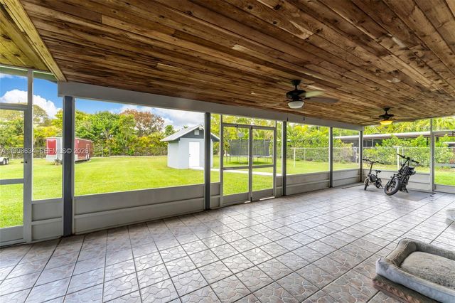 31500 SW 192nd Ave, Homestead, FL 33030