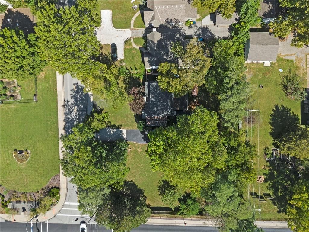 7437 Belinder Avenue, Prairie Village, KS 66208