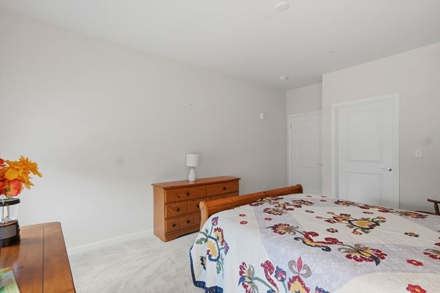 320 Martins Landing 108, North Reading, MA 01864