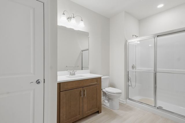 320 Martins Landing 108, North Reading, MA 01864