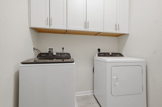 320 Martins Landing 108, North Reading, MA 01864