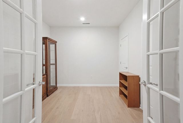 320 Martins Landing 108, North Reading, MA 01864