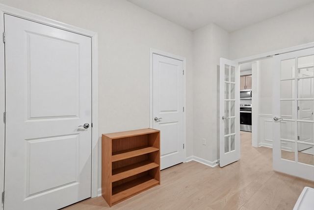 320 Martins Landing 108, North Reading, MA 01864