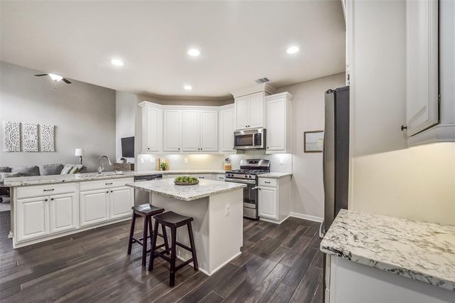 29111 Parker Trace Drive, Fulshear, TX 77441