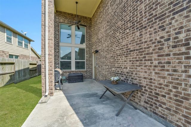 29111 Parker Trace Drive, Fulshear, TX 77441