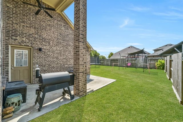 29111 Parker Trace Drive, Fulshear, TX 77441
