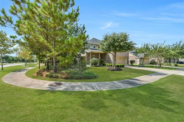 29111 Parker Trace Drive, Fulshear, TX 77441